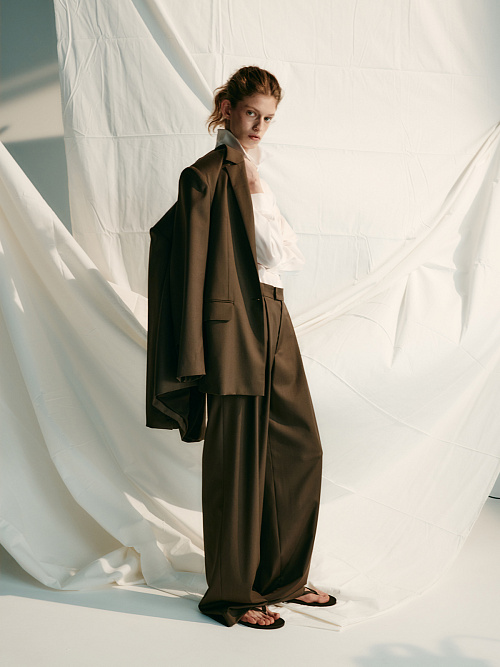 Look 9