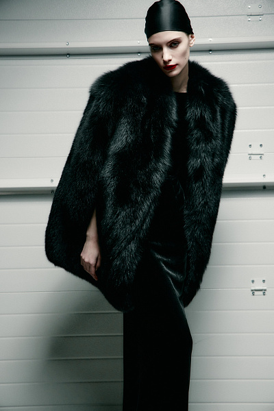 Кейп из песца