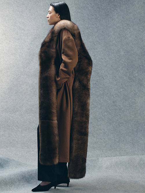 Look 10