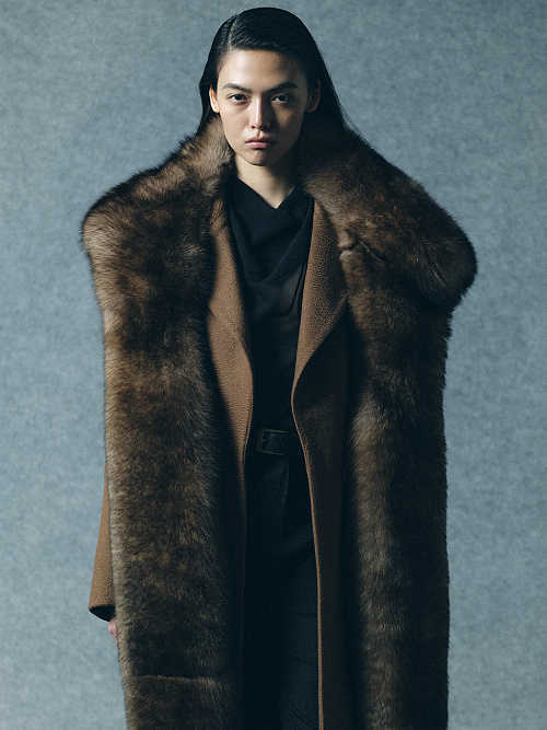 Look 10