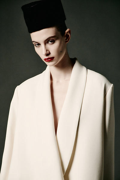 Пальто из шерсти