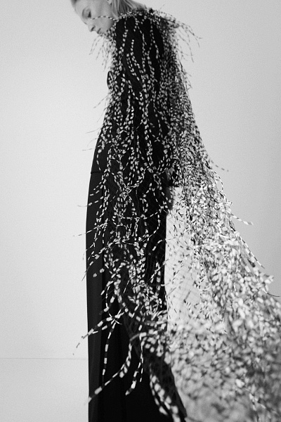 Кейп с перьями (Pre Order)