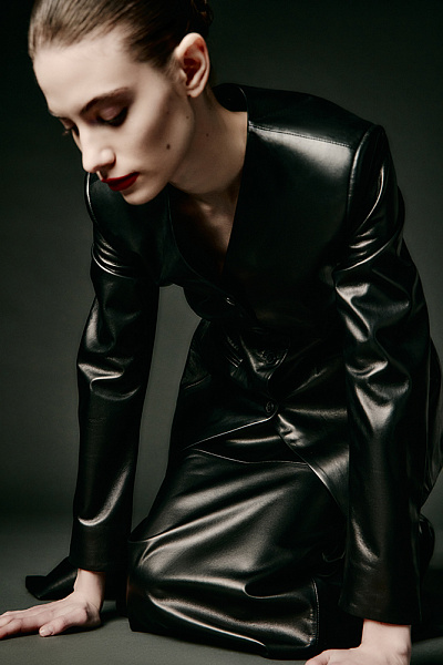 Жакет из кожи